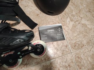 Patines Talla 35-38 + Protecciones