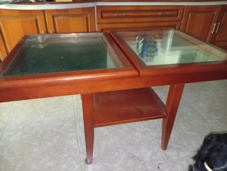 Mesa auxiliar madera y cristal salón
