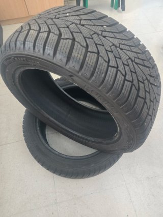 Neumáticos invierno Kunmo 225/45/17