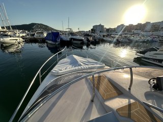 Rio Cruiser 7000 con amarre