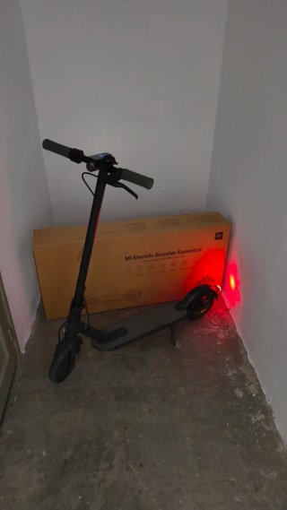 Patinete Eléctrico Xiaomi Poco Uso