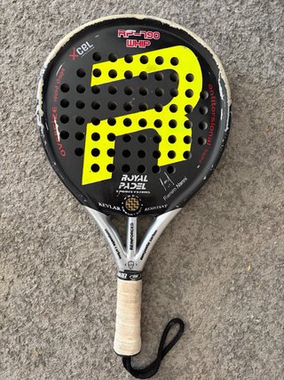 Pala de pádel Royal Padel RP 790 Whip