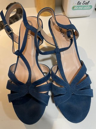 Zapatos de tacón azul