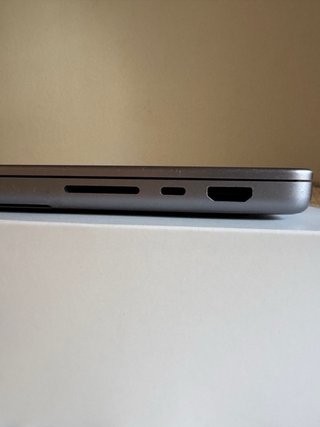 MacBook Pro 14 M1 Pro 2021 16GB RAM 512GB