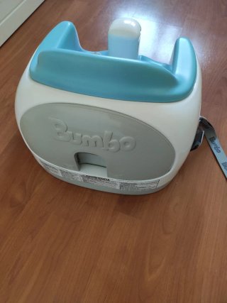 Trona Bumbo azul y blanca