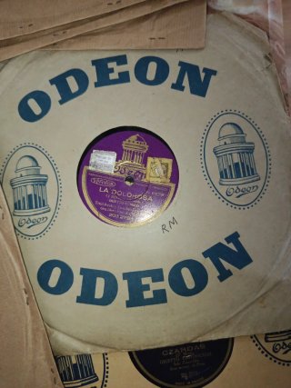 Colección de discos de pizarra antiguos 23