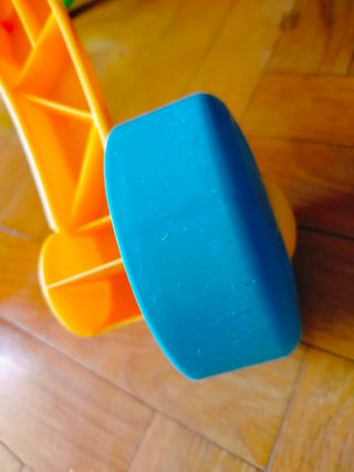 Andador correpasillos León Fisher Price