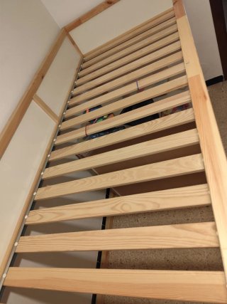 Cama KURA Ikea Reversible