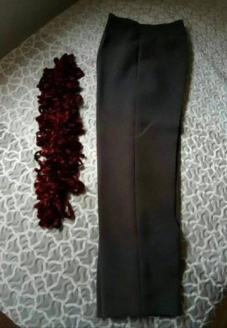 Pantalón y levita
