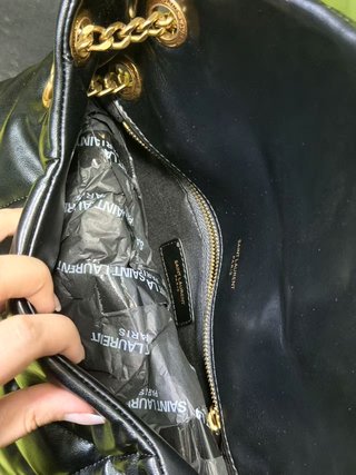 Bolso YSL Loulou Puffer negro piel acolchada