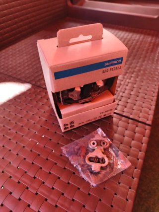 Pedales Shimano PD-ME700
