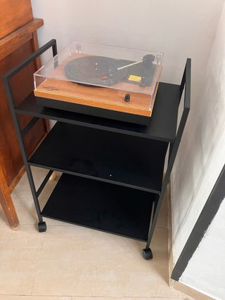 Tocadiscos VPLIKOO estilo vintage con mesa