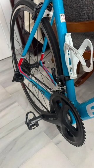 Bicicleta Carretera Focus Cayo Mix Azul