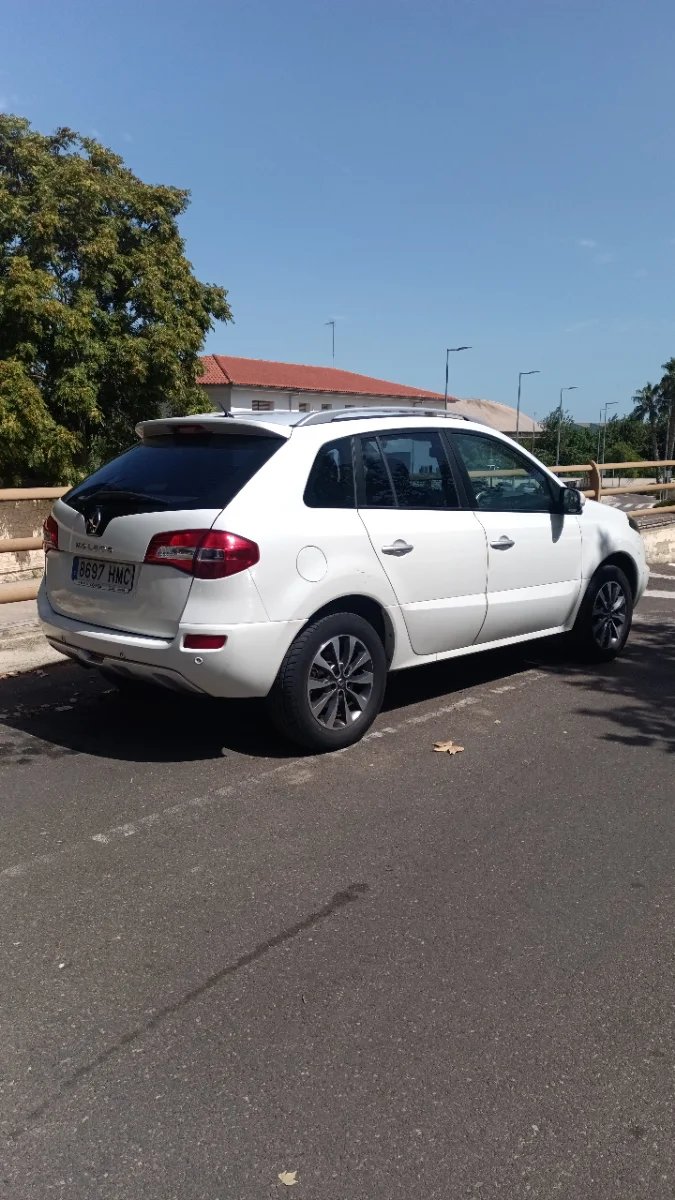 Renault Koleos 2012 - foto 1
