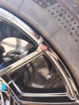Llantas BMW 18x8 ET35 5x120 con neumáticos