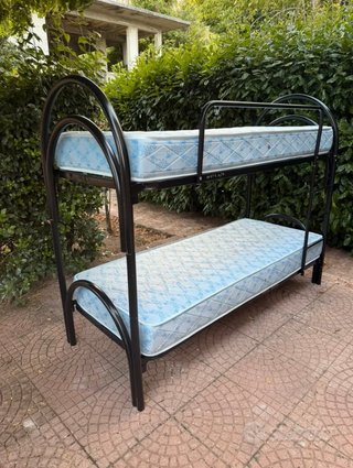Letto a castello con 2 materassi