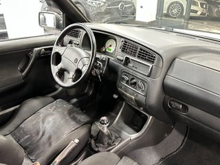 VOLKSWAGEN Golf 2.0 GTI 20 ANIVERSARIO