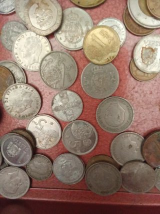 Lote de Monedas Antiguas Variadas