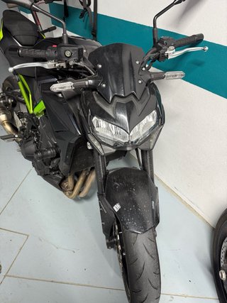 Kawasaki Z900 2021 deslimitada papeles