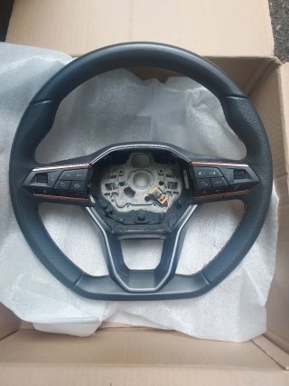 Volante Cupra Negro Perforado