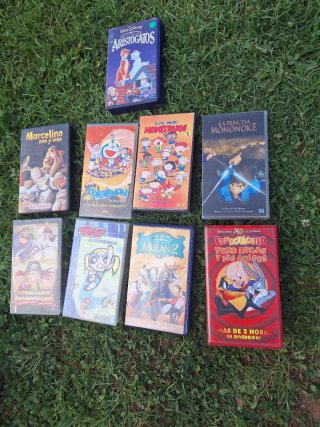 Lote 8 Cintas VHS Películas Animadas Infantiles