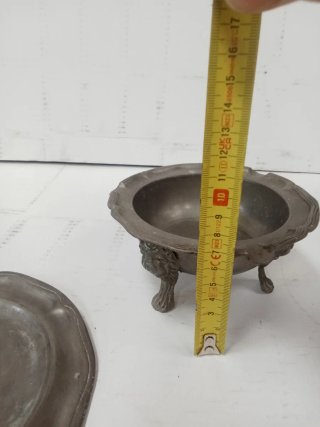 Cenicero y plato peltre/plomo antiguo