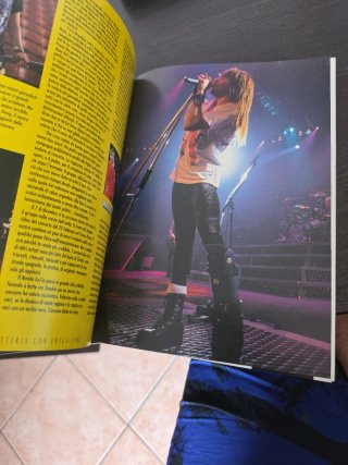Guns N'Roses : A classical story of excess