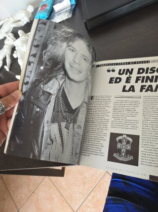 Guns N'Roses : A classical story of excess