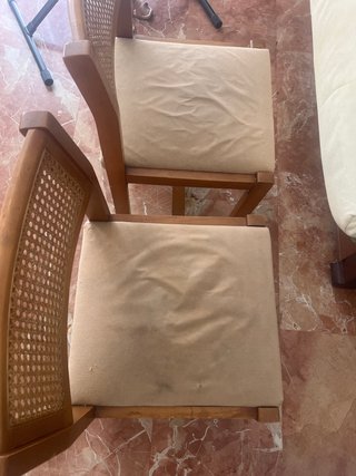 4 Sillas de Madera y Rattan