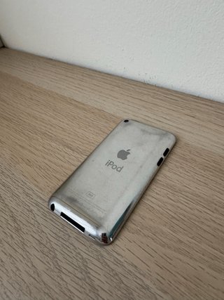 iPod Touch Apple Negro y Plateado