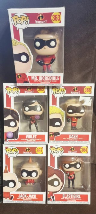 Funko pop con sus cajas 10€ unidad