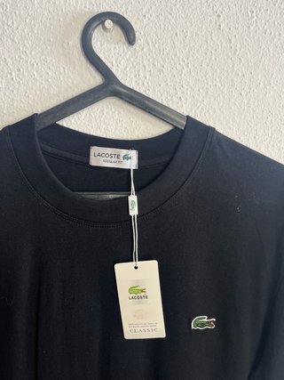 T-shirt Lacoste Preta