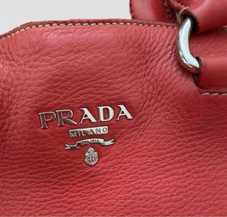 Bolso Prada Rojo Auténtico