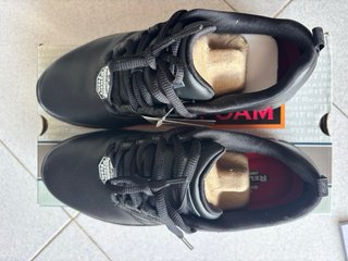 Skechers Work Relaxed Fit Sure Track Erath