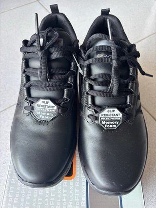 Skechers Work Relaxed Fit Sure Track Erath