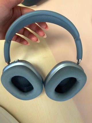 Apple AirPods Max Space Gray