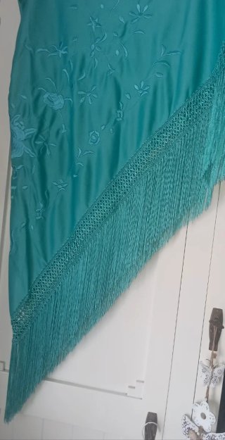 Mantoncillo Flamenco Bordado