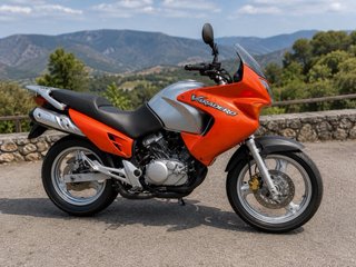 Honda Varadero XL 125 Adventure