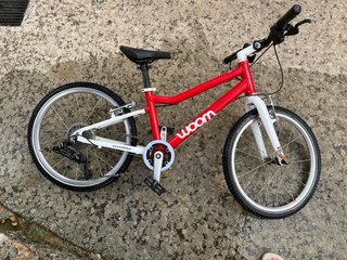 Bici Woom 4 (20 pulgadas) !Como nueva!
