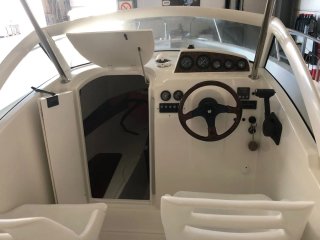 Barco Bénéteau Ombrine 700 1999 · 105cv volvo 210h