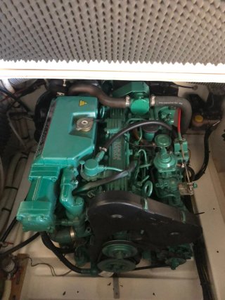 Barco Bénéteau Ombrine 700 1999 · 105cv volvo 210h