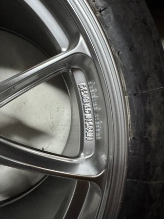 Llantas Racing Division 18x11 ET30