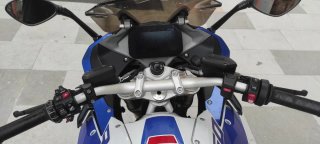 BMW R1250RS Azul, Rojo y Blanco