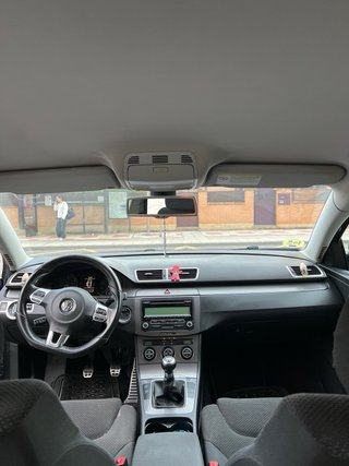 Volkswagen Passat 2010