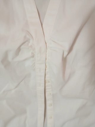 Camisa blanca de señora