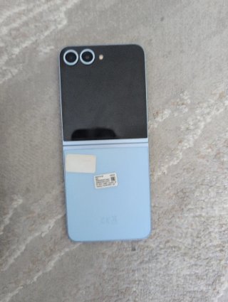 Samsung Galaxy Z Flip6 256GB