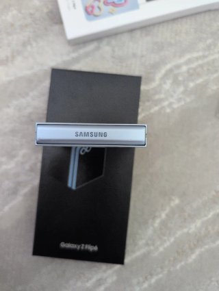 Samsung Galaxy Z Flip6 256GB