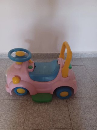 Cochecito infantil rosa y azul