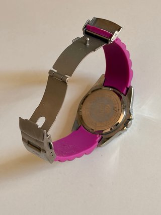 Reloj Marea Deportivo Fucsia 5 ATM
