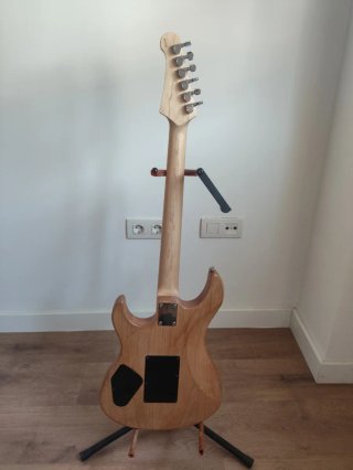 Guitarra Eléctrica Yamaha Pacifica 112V